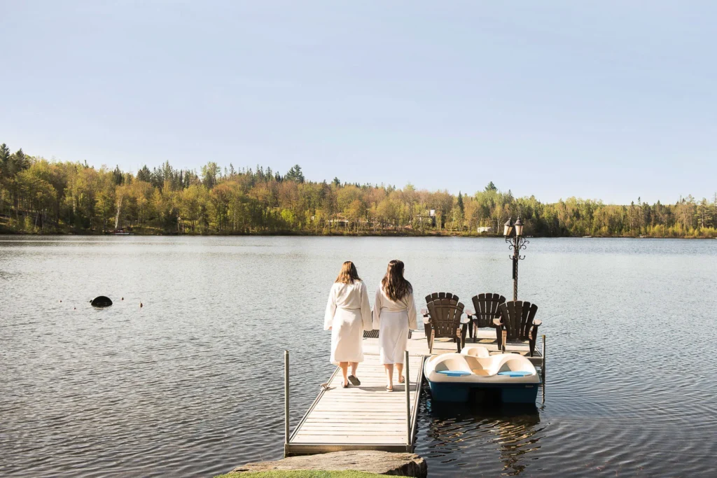 Accès au lac — Sartiga Spa sur le Lac