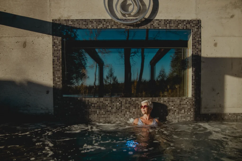 Bains à remous — Sartiga Spa sur le Lac